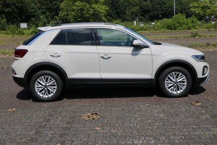 VW T-Roc 51.200 km 22.950 &euro; Paderborn 33102