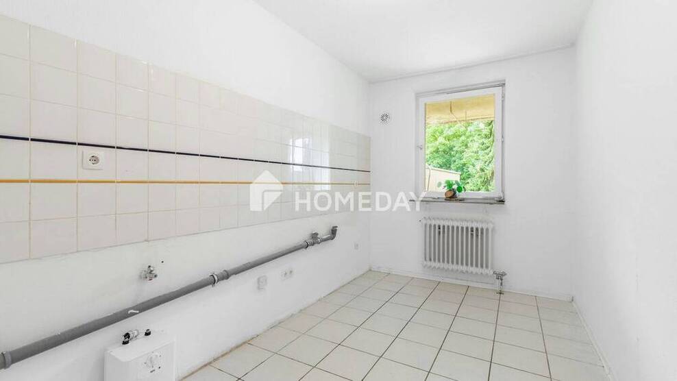 Großzügige 4-Zimmer-Wohnung mit Loggia - Ruhig, gepflegt und bezugsfrei