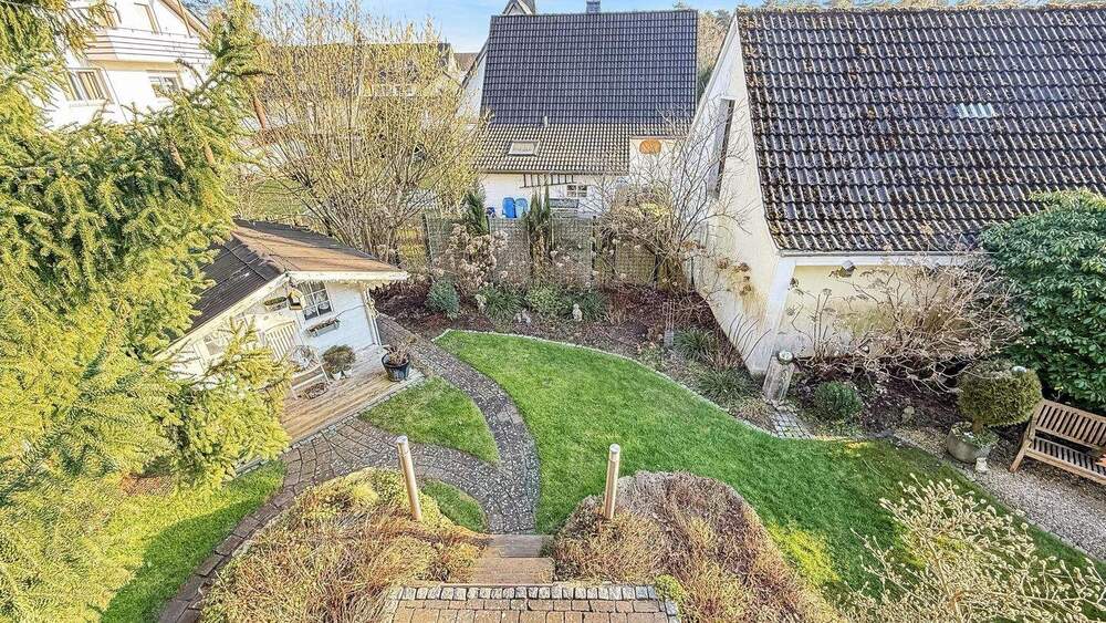 Mehrfamilienhaus, Wohnhaus Oerlinghausen Lipperreihe - 6 Zimmer, 182 m&sup2;, 469.000&euro; | Angebot:25037842