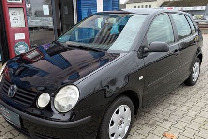 VW Polo 120.000 km 2.799 € Paderborn 33104