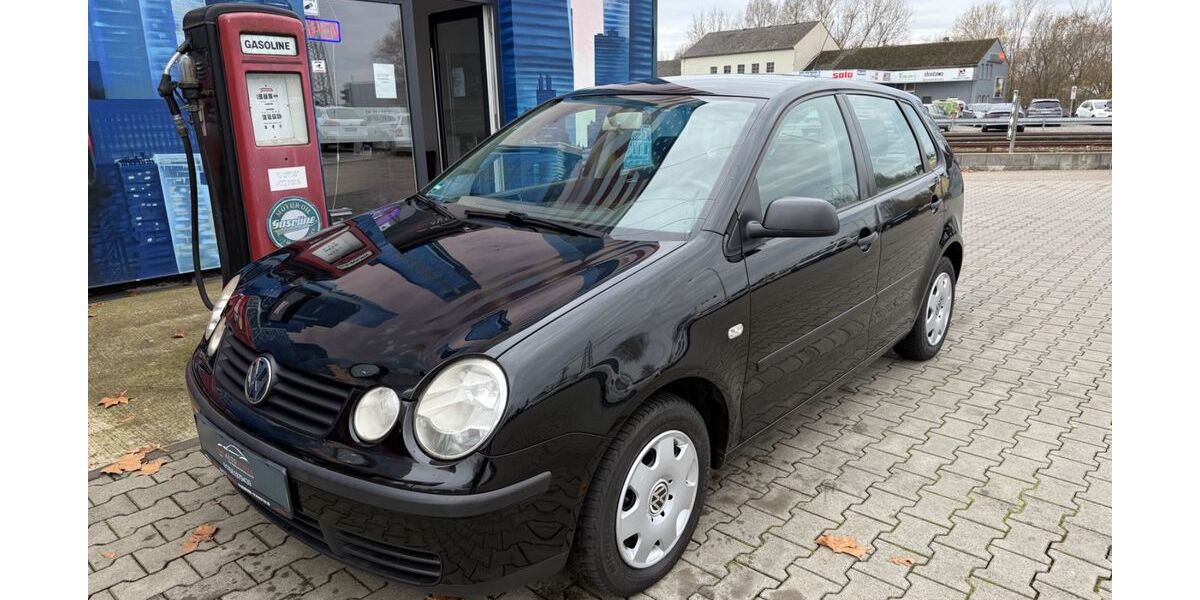 VW Polo 120.000 km 2.799 € Paderborn 33104