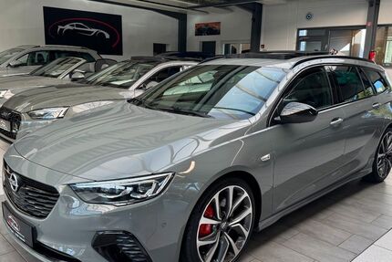 Opel Insignia 109.000 km 19.900 &euro; Detmold 32758