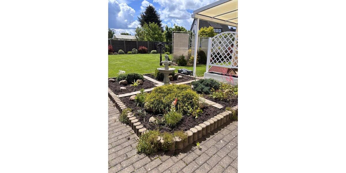 Einfamilienhaus Detmold Hakedahl - 8 Zimmer, 134 m&sup2;, 340.000&euro; | Angebot:26603002