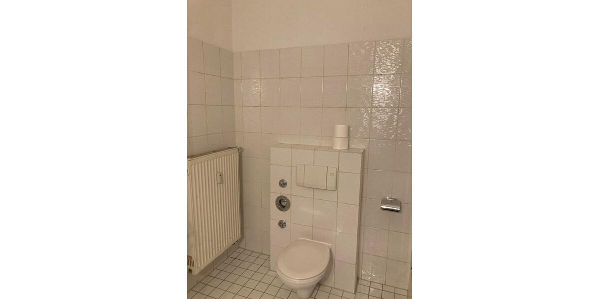 Zentral gelegene EG-Wohnung mit Garten zu vermieten 3 zimmer