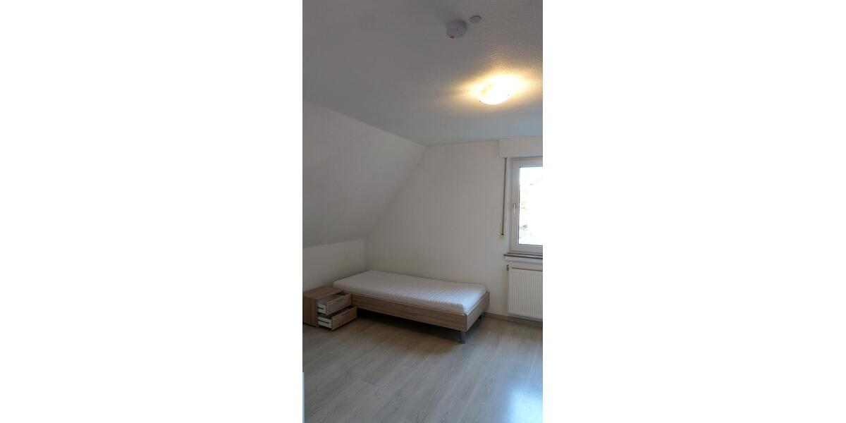 Dachgeschoßwohnung Paderborn Elsen - 2 Zimmer, 68 m&sup2;, 340&euro; | Angebot:27626825