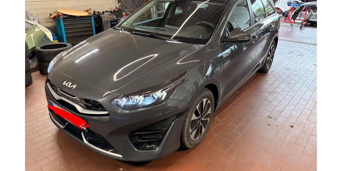 Kia ceed Sportswagon 69.000 km 18.500 &euro; Detmold 32756