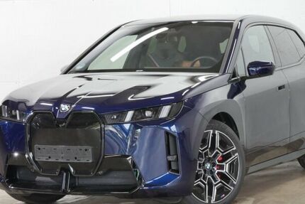 BMW iX 24.900 km 84.840 &euro; Paderborn 33100