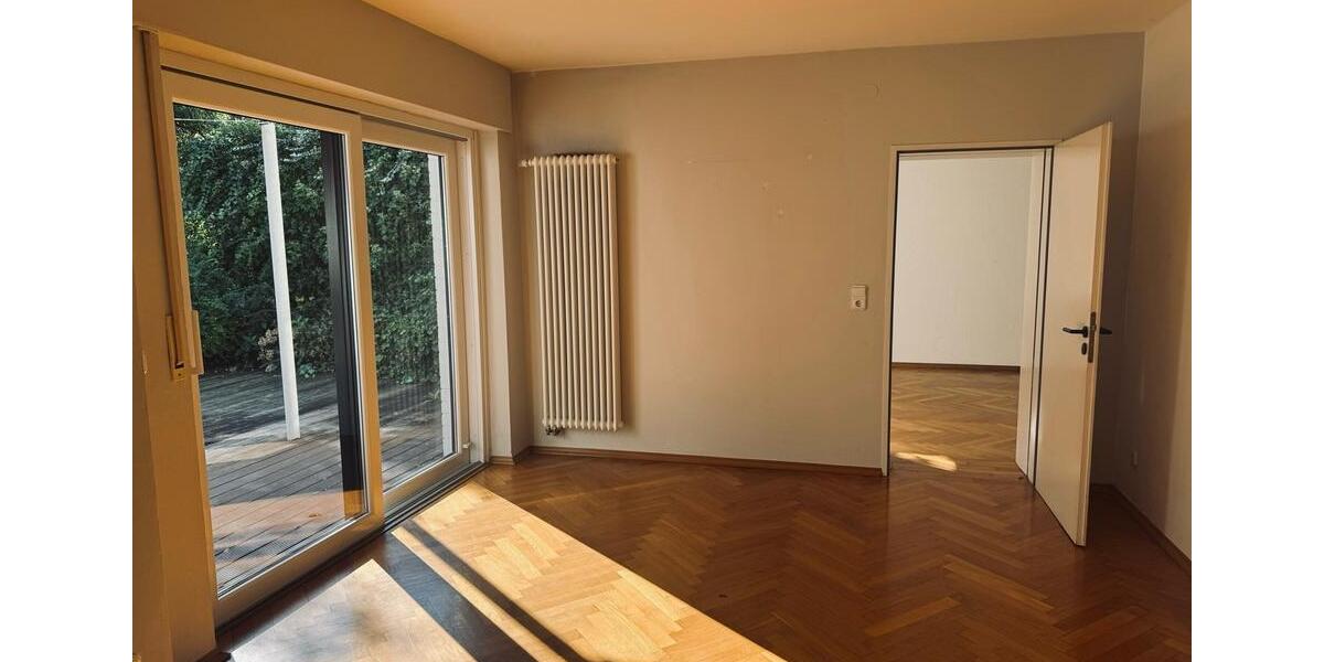 Einfamilienhaus Paderborn Elsen - 7 Zimmer, 260 m&sup2;, 2.250&euro; | Angebot:27618823