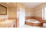Bungalow Bad Lippspringe - 8 Zimmer, 260 m&sup2;, 590.000&euro; | Angebot:27160565
