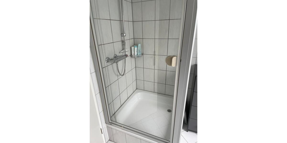 Dachgeschoßwohnung Verl - 2 Zimmer, 80 m&sup2;, 680&euro; | Angebot:26665448
