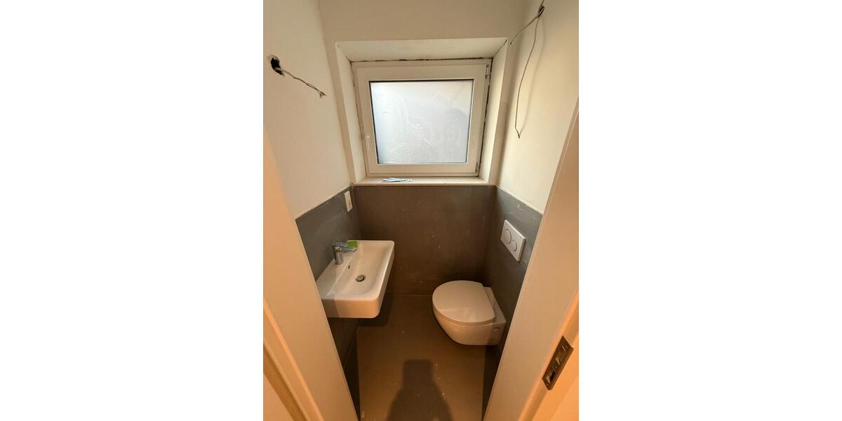 Erdgeschoßwohnung Paderborn Neuenbeken - 3 Zimmer, 100 m&sup2;, 1.500&euro; | Angebot:26262951