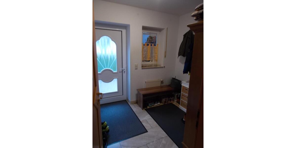 Einfamilienhaus Willebadessen - 5 Zimmer, 150 m&sup2;, 330.000&euro; | Angebot:26090077