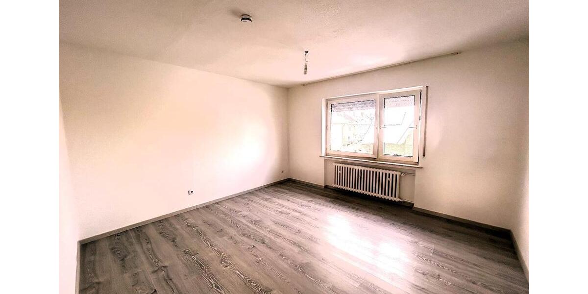 Etagenwohnung Willebadessen - 2 Zimmer, 65 m&sup2;, 520&euro; | Angebot:25875956