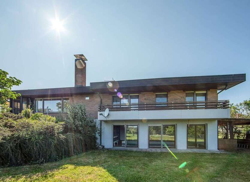Haus zum Kaufen in Laufenburg (Baden), Binzgen 750.000 € 156 m²