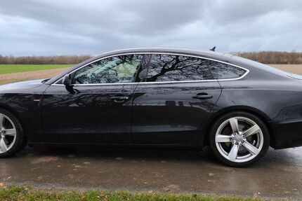 Audi A5 165.454 km 12.990 € Geseke 59590