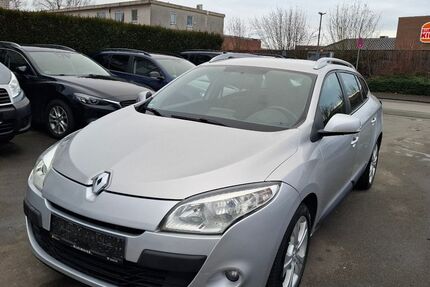 Renault Megane 213.000 km 3.490 &euro; Paderborn 33100