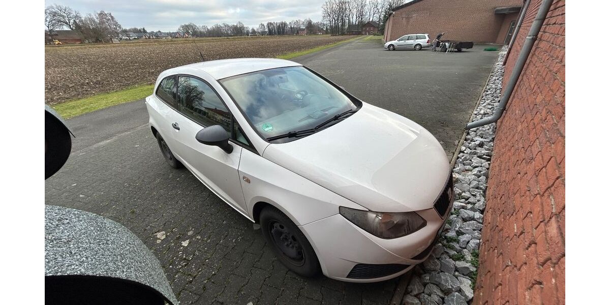 Seat Ibiza 158.000 km 2.500 &euro; Hövelhof 33161