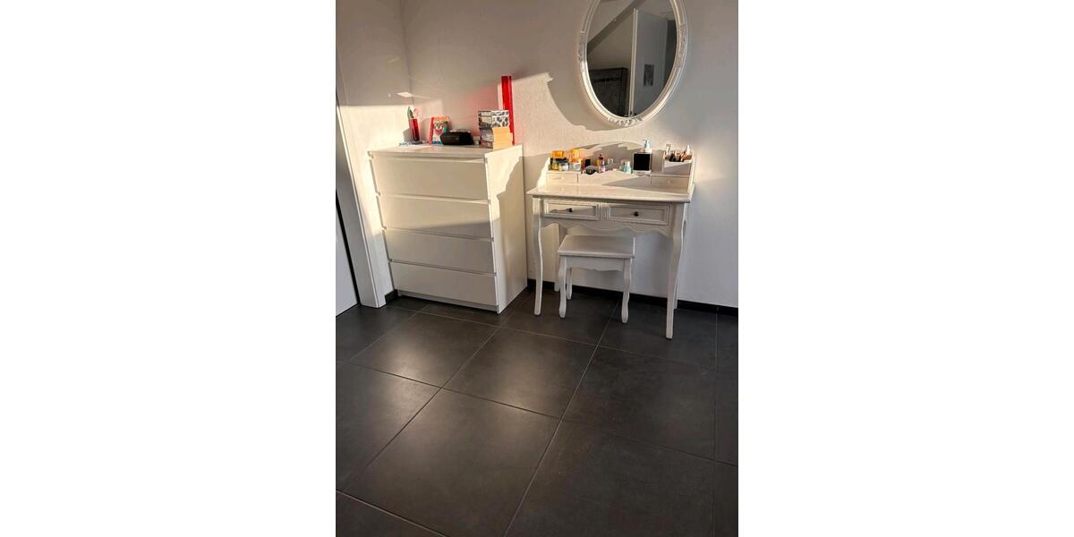 Reihenhaus Paderborn Elsen - 6 Zimmer, 130 m&sup2;, 1.800&euro; | Angebot:27615067