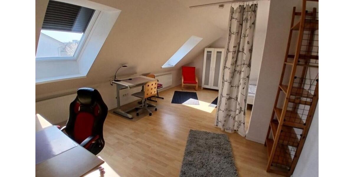 Erdgeschoßwohnung Paderborn - 3 Zimmer, 117 m&sup2;, 370&euro; | Angebot:25343046