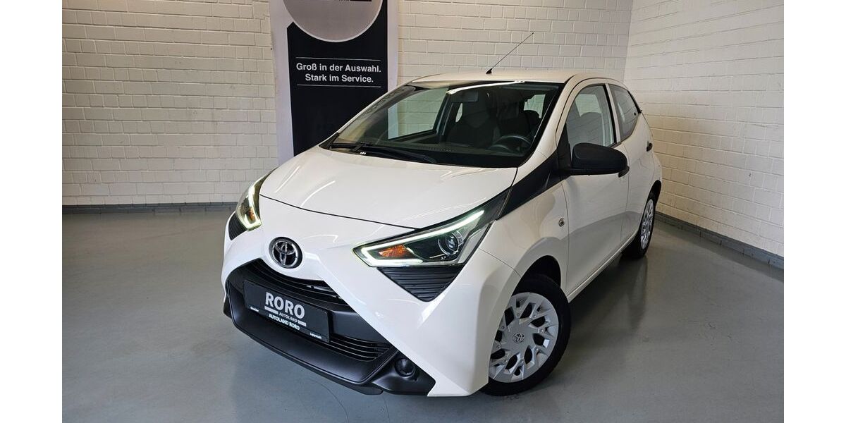 Toyota Aygo (X) 109.350 km 7.850 € Lippstadt 59557
