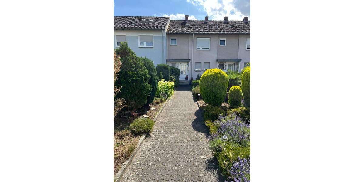 Wohnung zum Mieten in Lipperbruch 600 € 98.82 m² 4 zimmer