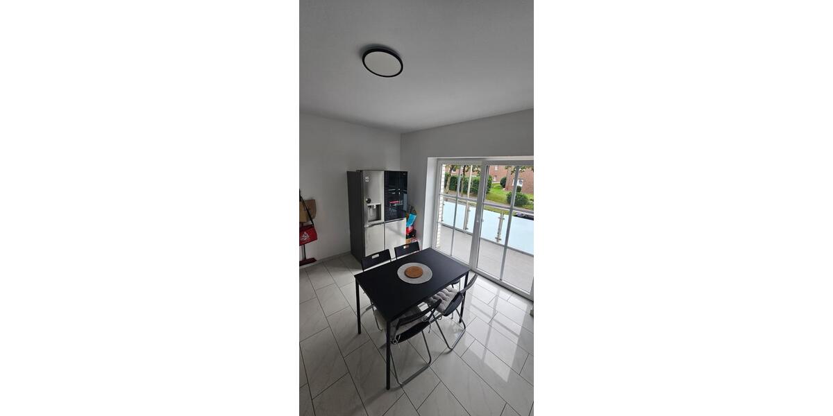 Etagenwohnung Paderborn Neuenbeken - 3 Zimmer, 92 m&sup2;, 1.100&euro; | Angebot:27623744