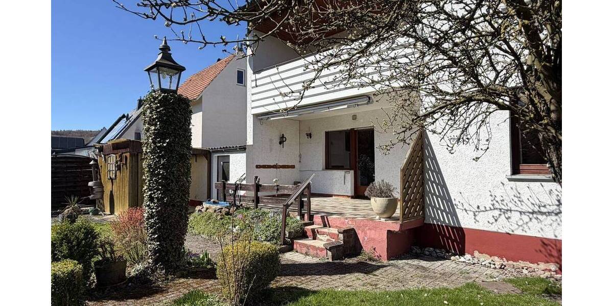 Einfamilienhaus Willebadessen - 5 Zimmer, 140 m&sup2;, 199.000&euro; | Angebot:26724091