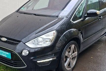 Ford S-Max 273.000 km 6.299 € Detmold 32758