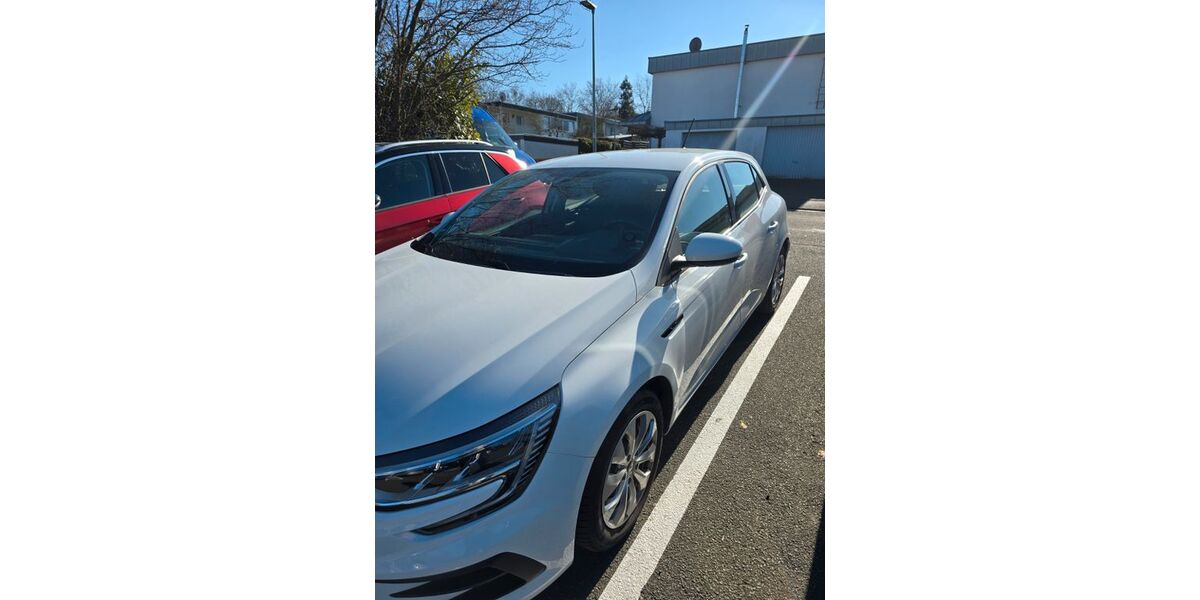 Renault Megane 36.114 km 13.490 &euro; Paderborn 33100