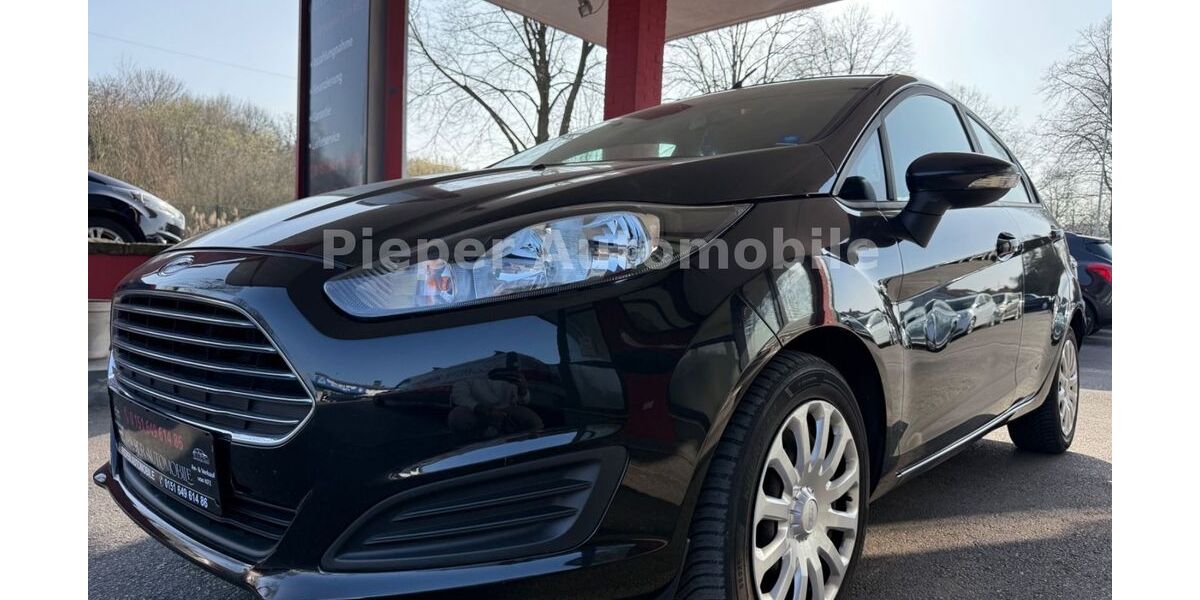 Ford Fiesta 129.000 km 6.390 &euro; Oerlinghausen 33813