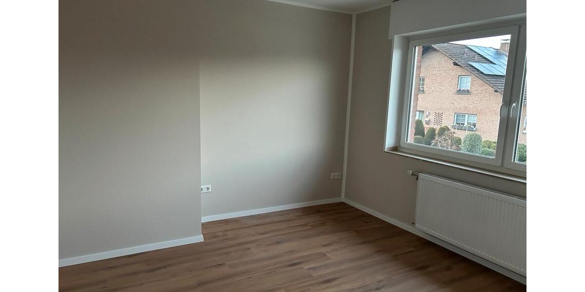 Erdgeschoßwohnung Lichtenau - 4 Zimmer, 165 m&sup2;, 1.700&euro; | Angebot:24789133