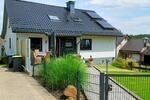 Einfamilienhaus Horn-Bad Meinberg Bad Meinberg - 9 Zimmer, 245 m&sup2;, 390.000&euro; | Angebot:27004280
