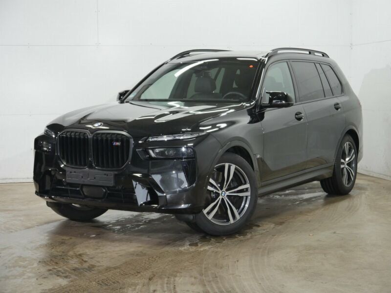 BMW X7 M60 28.200 km 98.430 € Paderborn 33100