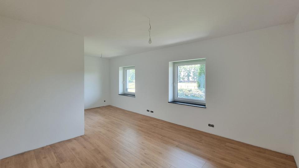 Moderne Wohnung mit dem Wohngefühl einer Doppelhaushälfte – Erstbezug nach Sanierung! zimmer