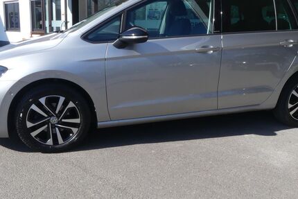 VW Golf 71.657 km 14.990 € Steinheim 32839