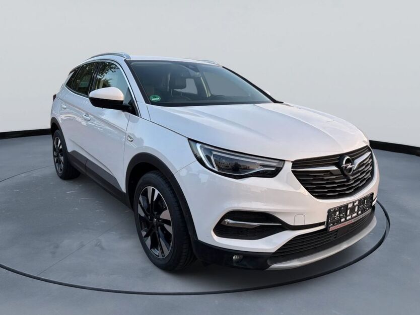 Opel Grandland (X) 110.000 km 13.990 € Bielefeld 33609