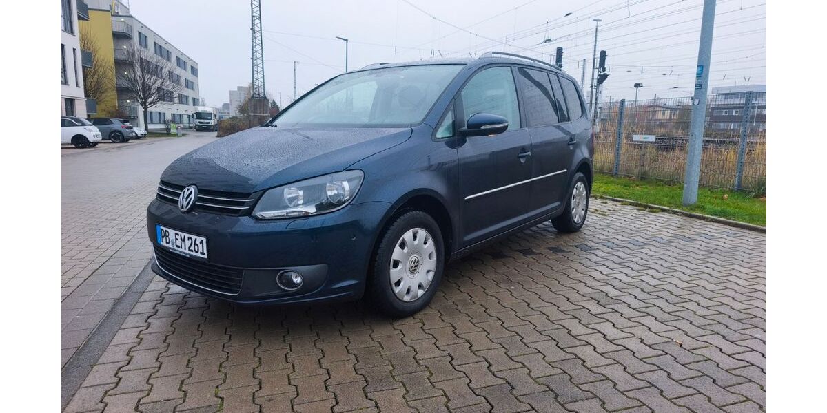 VW Touran 200.000 km 6.900 € Paderborn 33106
