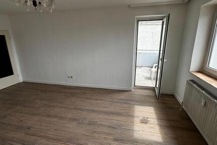 Wohnung Detmold Hakedahl - 3 Zimmer, 72 m&sup2;, 815&euro; | Angebot:26252234