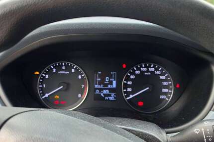 Hyundai i20 84.368 km 7.500 &euro; Paderborn, Stadt 33104