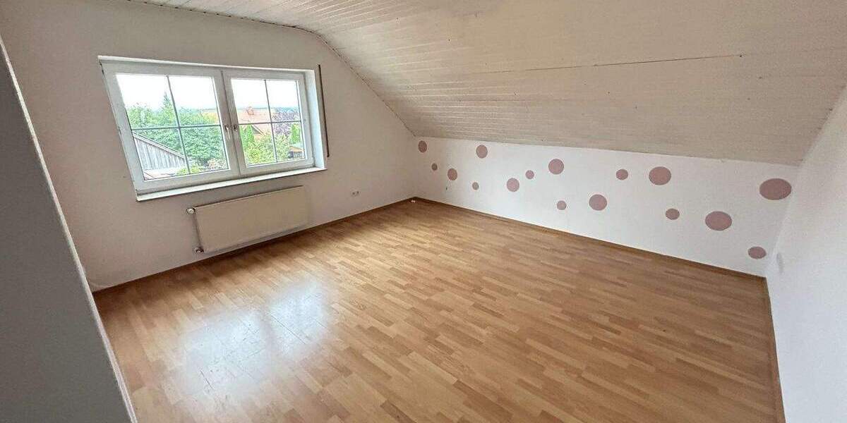 Mehrfamilienhaus, Wohnhaus Marsberg-Essentho Essentho - 1 Zimmer, 418 m&sup2;, 385.000&euro; | Angebot:25673395