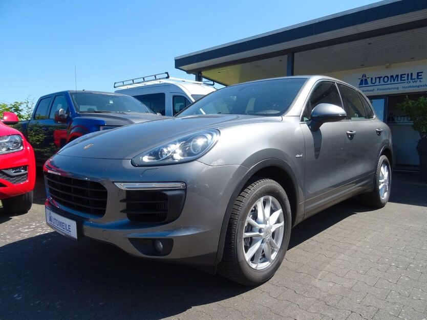 Porsche Cayenne 175.000 km 29.490 € OERLINGHAUSEN 33813