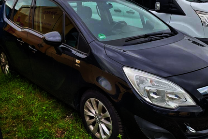 Opel Meriva 124.110 km 4.000 &euro; Schloß Holte (Schloß Holte-Stukenbrock) 33758