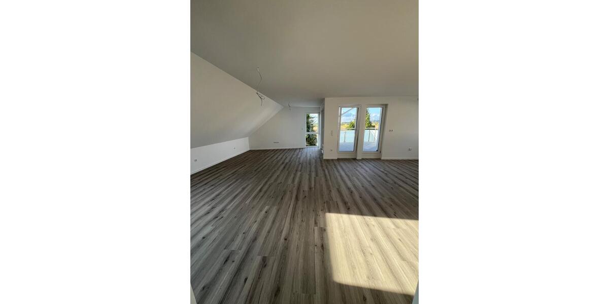 Dachgeschoßwohnung Paderborn Neuenbeken - 3 Zimmer, 101 m&sup2;, 1.400&euro; | Angebot:27564919