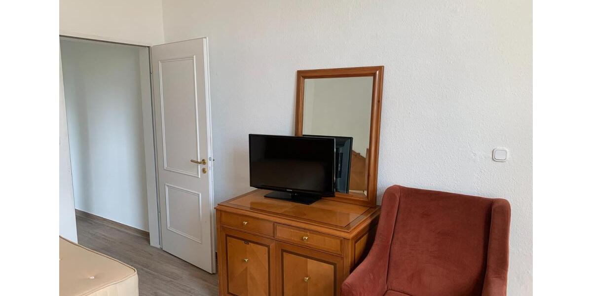 Etagenwohnung Paderborn Neuenbeken - 1.5 Zimmer, 25 m&sup2;, 450&euro; | Angebot:26680727
