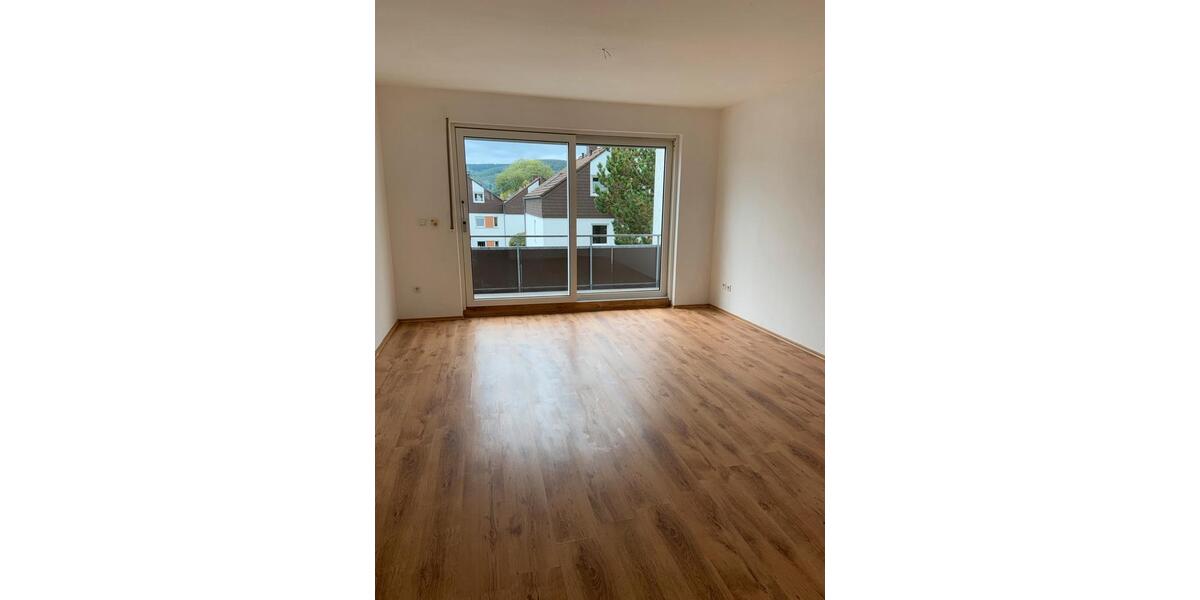 Etagenwohnung Bad Driburg - 2.5 Zimmer, 65 m&sup2;, 470&euro; | Angebot:27605556