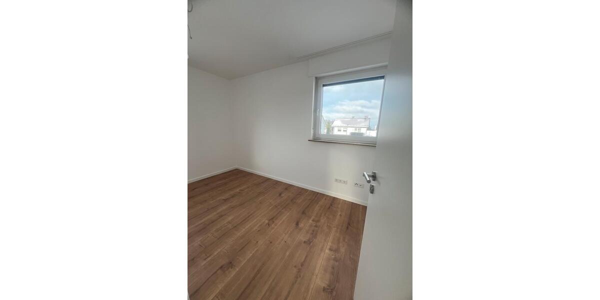 Einfamilienhaus zu vermieten! Haus in Bad Wünnenberg-Haaren! 5 zimmer