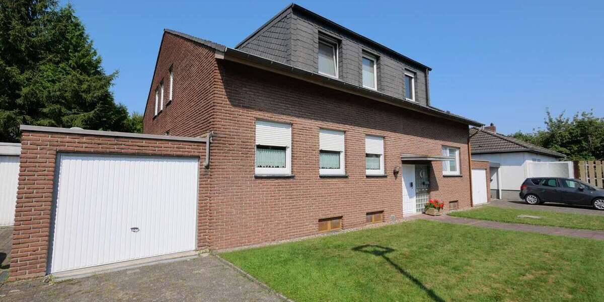 Haus zum Kaufen in Lippstadt Dedinghausen 450.000 € 260.87 m² 8 zimmer