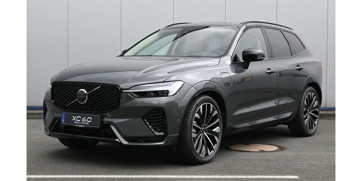 Volvo XC60 5.100 km 72.900 € Paderborn 33106