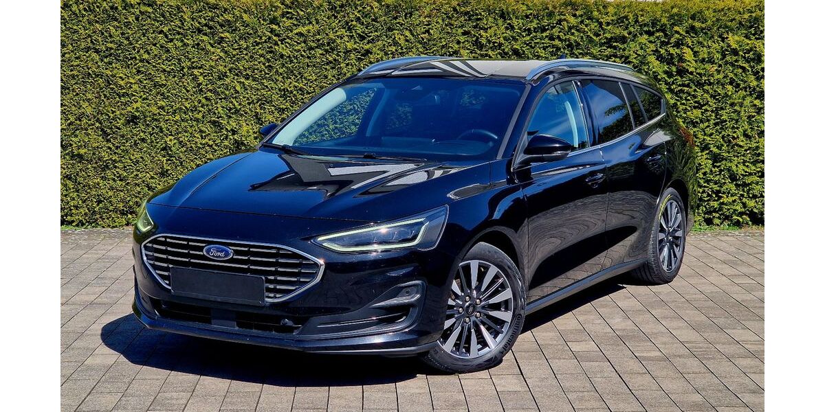 Ford Focus 124.000 km 14.900 &euro; Bad Lippspringe 33175