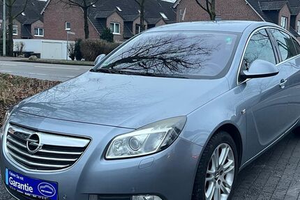 Opel Insignia 128.437 km 6.999 &euro; Paderborn 33100